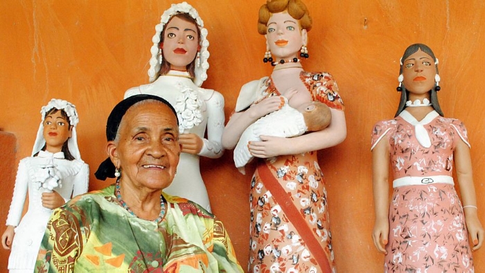 Dona Izabel - artesã do Vale do Jequitinhonha revistaprosaversoearte.com - Dona Izabel - artesã do Vale do Jequitinhonha