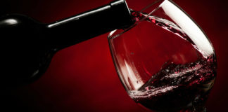 Uma taça de vinho é equivalente a 30 minutos de atividade física