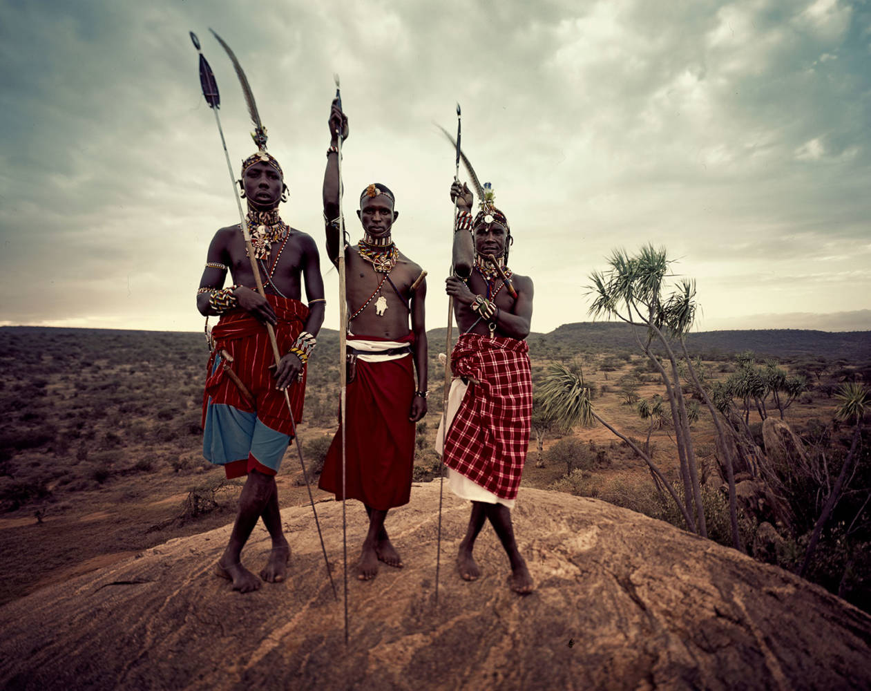 revistaprosaversoearte.com - As tribos isoladas da África na fotografia de Jimmy Nelson