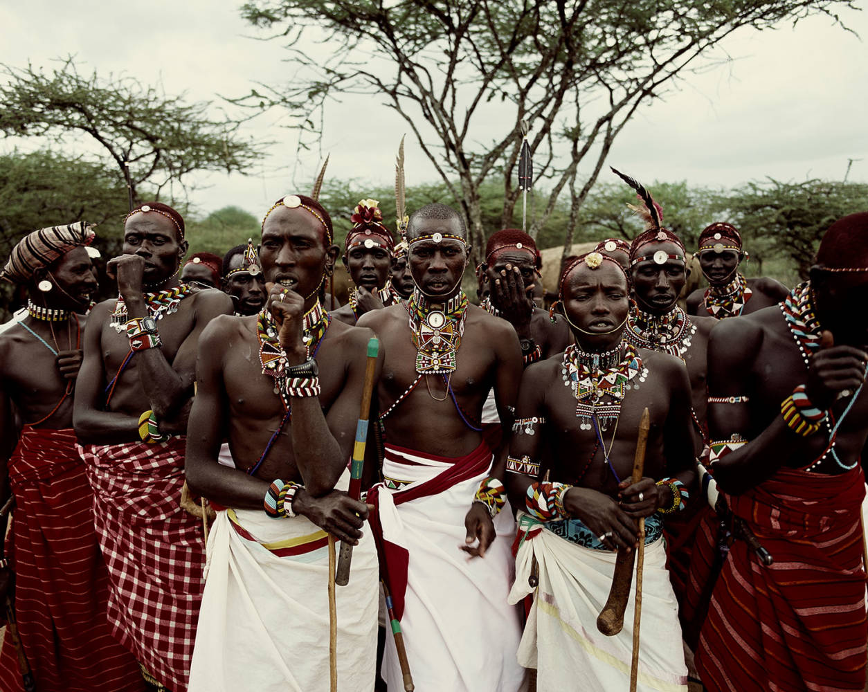 revistaprosaversoearte.com - As tribos isoladas da África na fotografia de Jimmy Nelson