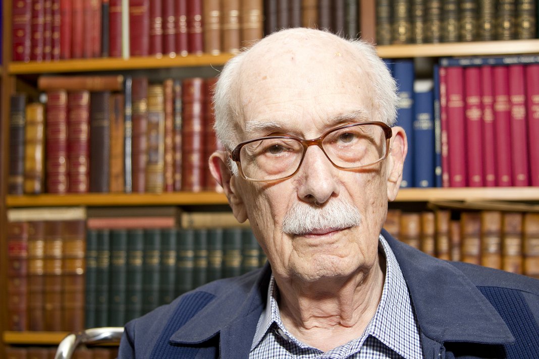 Morre Antonio Cândido aos 98 anos