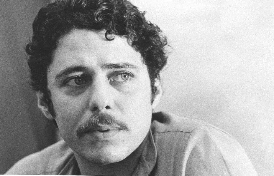 Clarice Lispector entrevista Chico Buarque