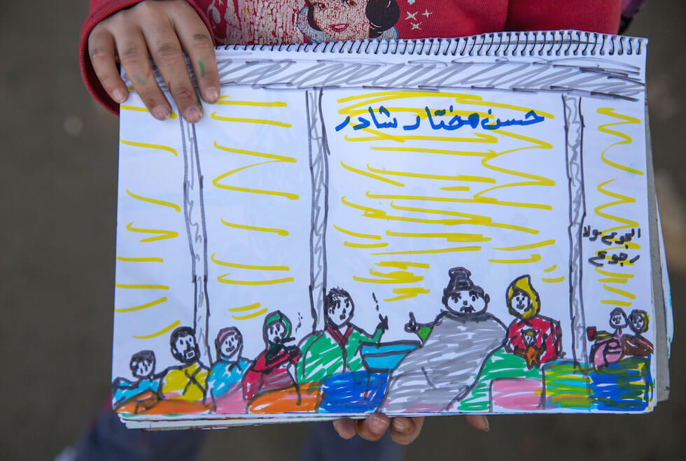 revistaprosaversoearte.com - Menina síria de 8 anos comove o mundo com seus desenhos sobre o drama dos refugiados