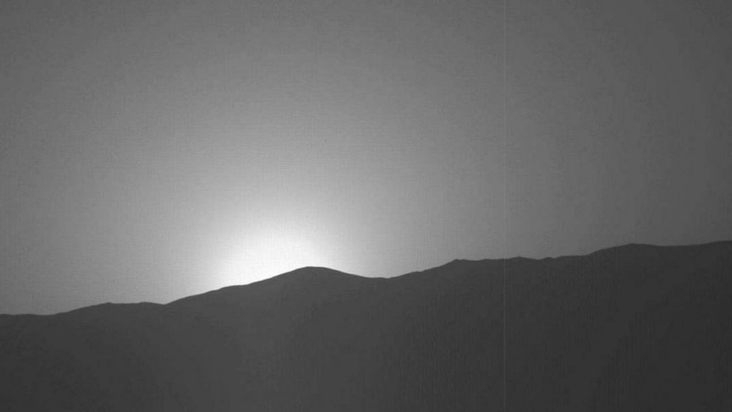 Nasa divulga imagens do pôr do sol em Marte