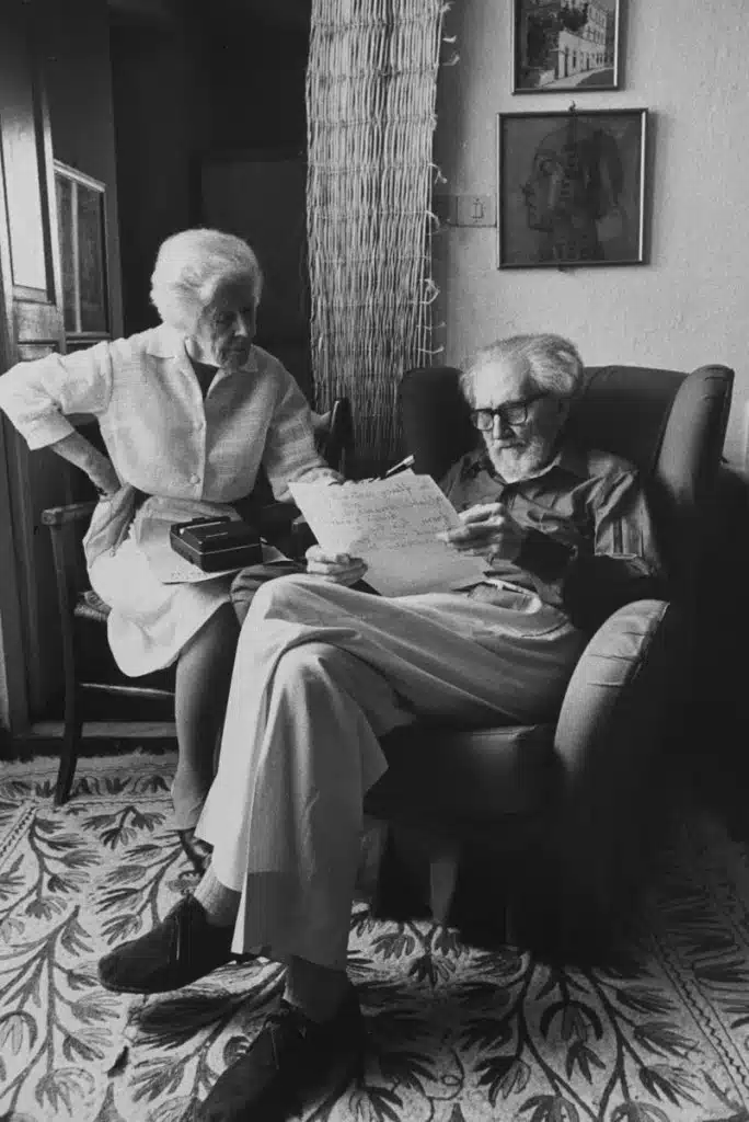 Ezra Pound - poemas revistaprosaversoearte.com - Ezra Pound - poemas