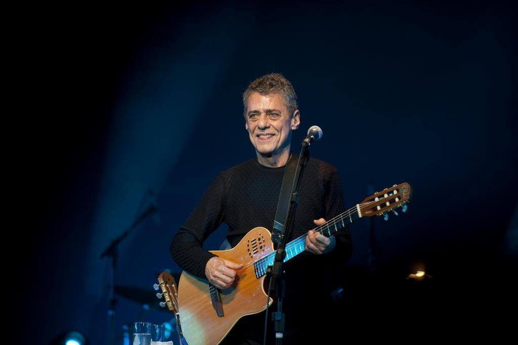 Chico Buarque concorre sozinho a melhor canção no Prêmio da Música Brasileira