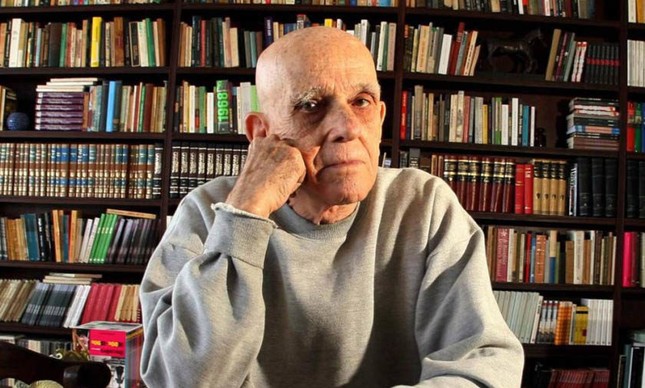 revistaprosaversoearte.com - Morre o escritor Rubem Fonseca, aos 94 anos