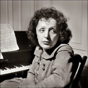 revistaprosaversoearte.com - Édith Piaf - um pequeno rouxinol