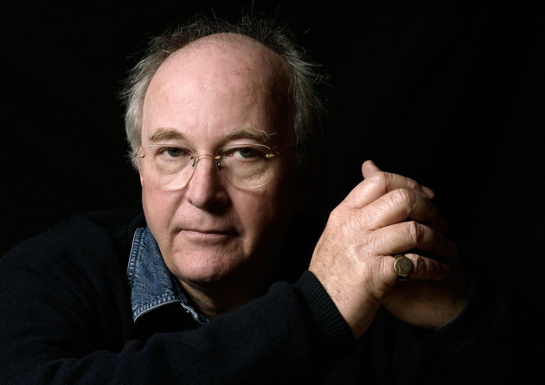 Arte, música, poemas e histórias: crianças precisam disso? – escritor britânico Philip Pullman