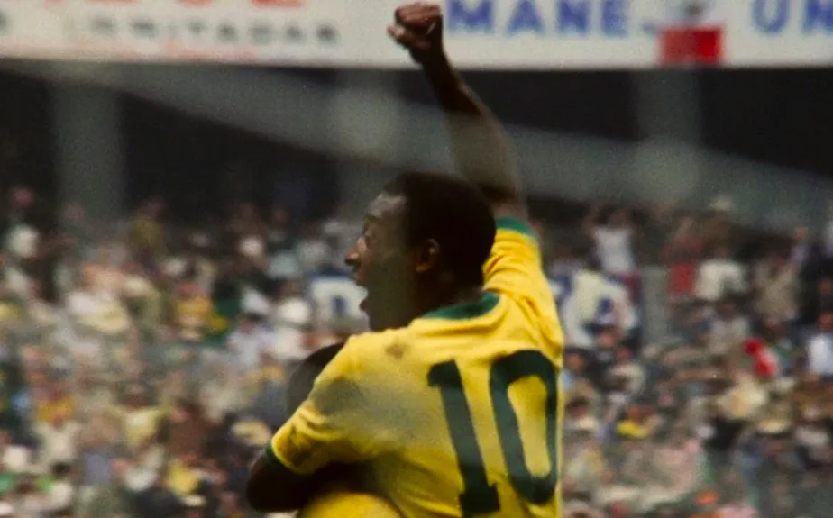 revistaprosaversoearte.com - Morre Pelé, aos 82 anos, o maior jogador da história