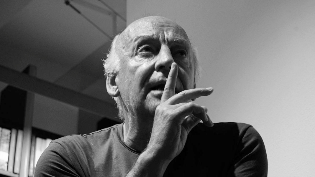 O Universo visto pelo buraco da fechadura – Eduardo Galeano