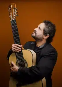 revistaprosaversoearte.com - 'Rogério Caetano Solo' - álbum autoral com 10 temas para o violão de 7 Cordas