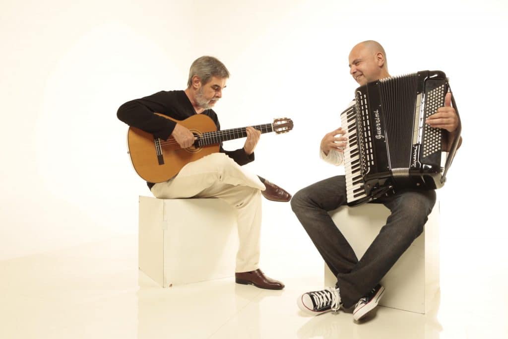 revistaprosaversoearte.com - 'Comum de Dois, álbum de Marco Pereira e Toninho Ferragutti