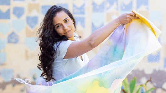 A cantora e compositora Tuini lança “Poesia”, single e clipe do seu segundo disco autoral