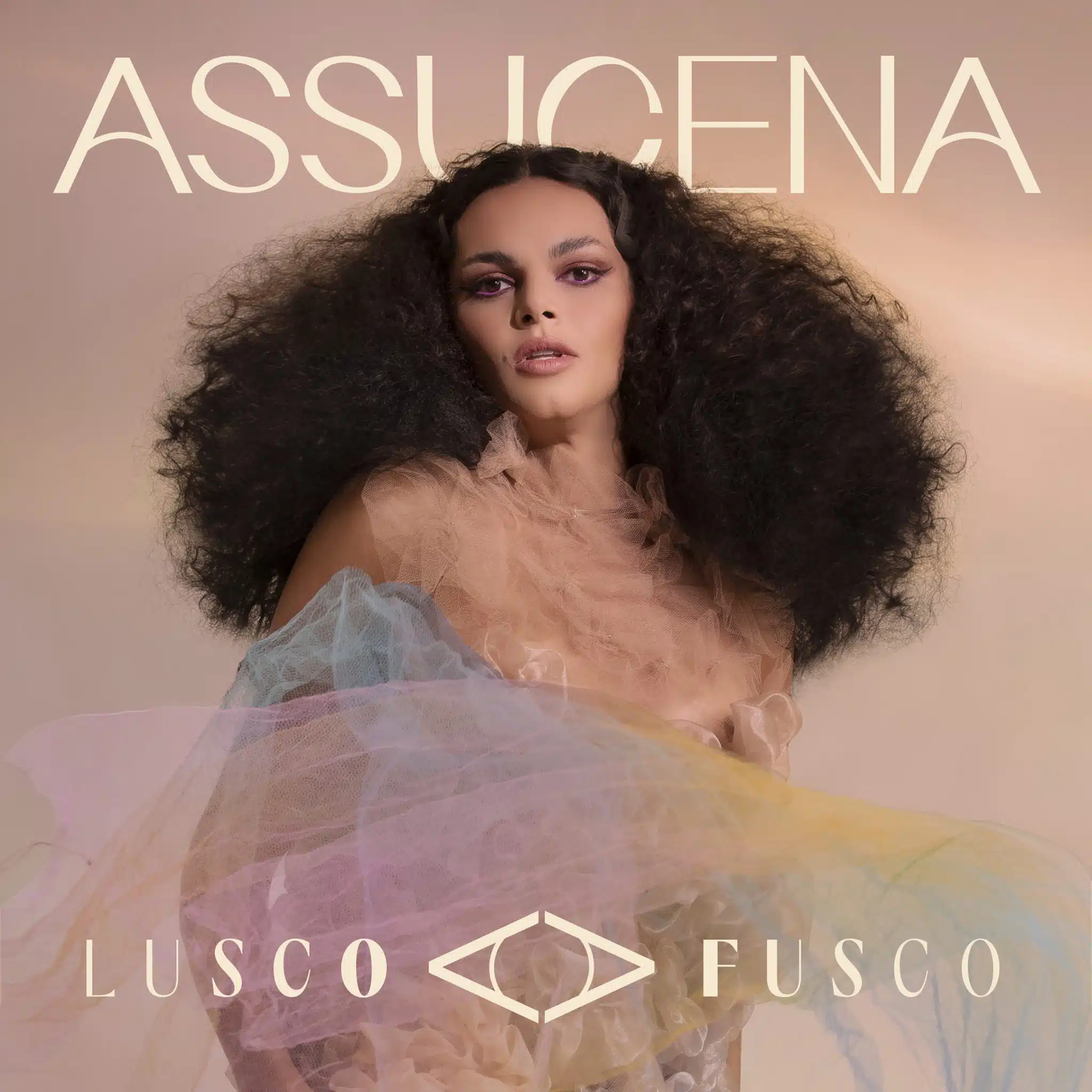 Assucena lança 'Lusco-Fusco', primeiro álbum solo da carreira revistaprosaversoearte.com - Assucena lança 'Lusco-Fusco', primeiro álbum solo da carreira