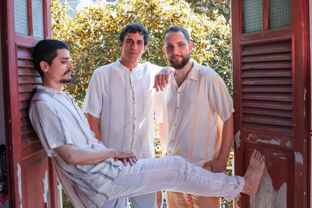 ‘Valsa Espelhada’, segundo single do trio Vicente Nucci, Vinicius Castro e Zé Motta