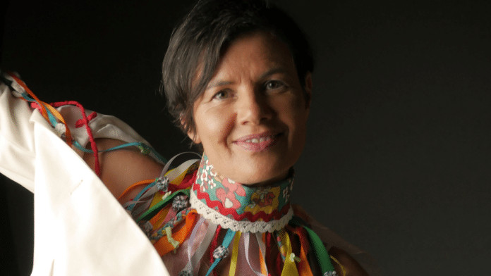 Valéria Carvalho lança o primeiro single do novo álbum ‘Panela de barro e pedra sabão’