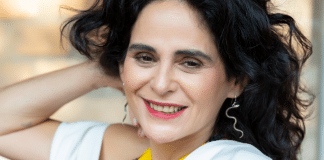 Mariana de Moraes lança ‘Vinicius de Mariana’ pelo Selo Sesc