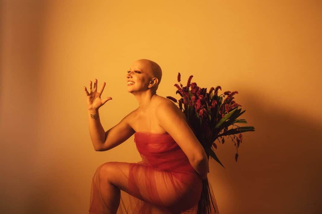 Marília Duarte lança single com canção autoral ‘Tente Entender’