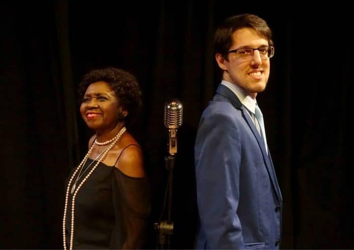 Álbum Aurea Martins e João Senise celebram Sinatra & Jobim