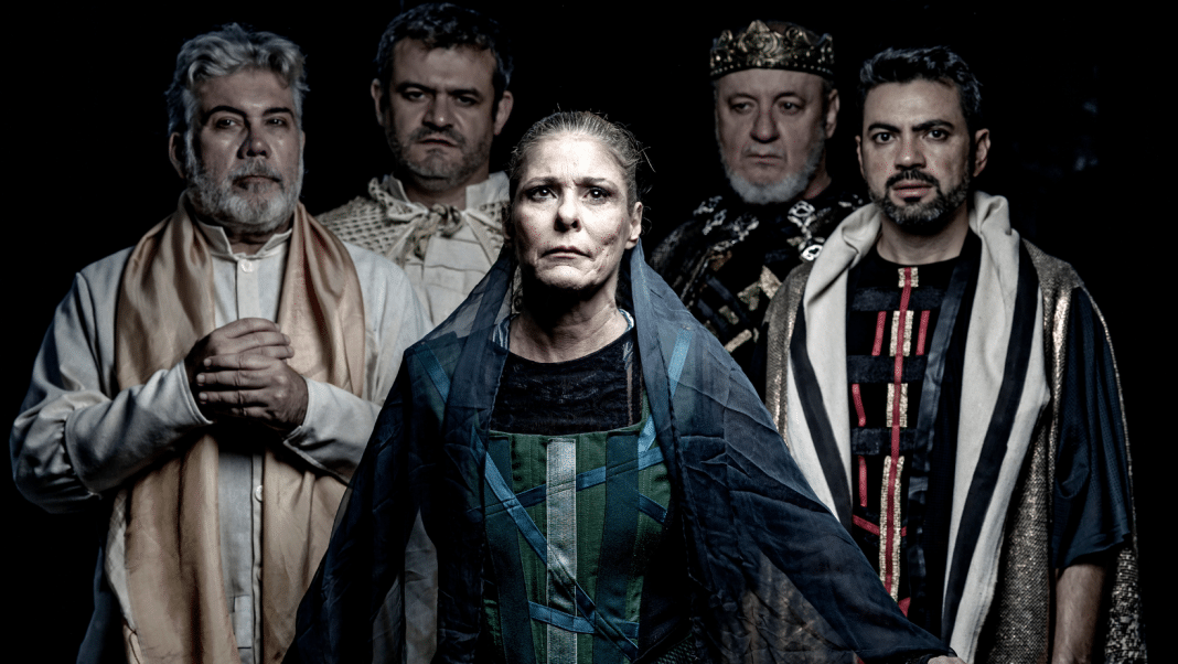 Memórias do Mar Aberto: Medeia conta sua história, faz temporada no Teatro Paiol Cultural