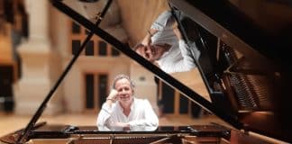 ‘Piano Solos’, álbum do pianista e compositor Fabio Caramuru