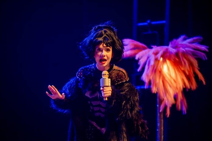 Espetáculo ‘King Kong Fran’ em nova temporada no Teatro MorumbiShopping