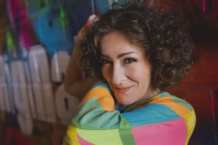 Patrícia Ahmaral Canta Torquato Neto, em álbum duplo