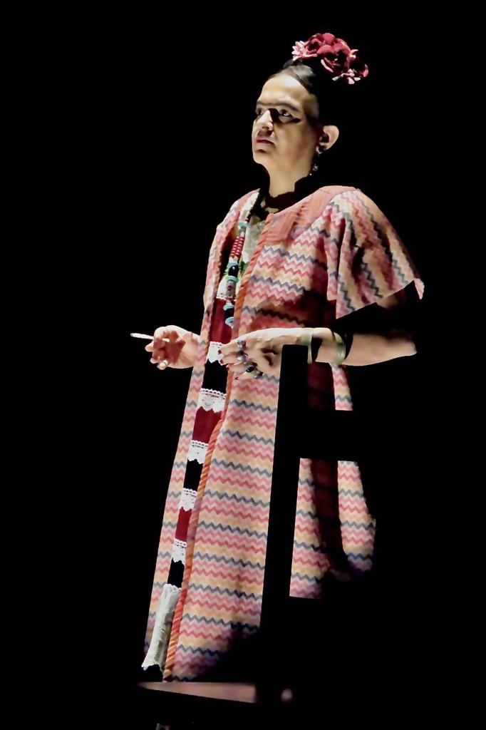 revistaprosaversoearte.com - 'Frida Kahlo - a deusa tehuana' estreia no Teatro Itália Bandeirantes