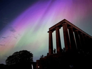 revistaprosaversoearte.com - Tempestade solar extrema causa auroras boreais espetaculares