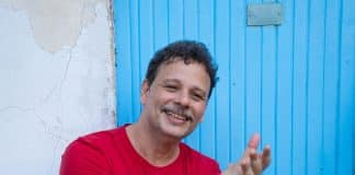 Moyseis Marques lança álbum no Circo Voador, com convidados