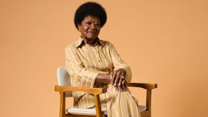 Alaíde Costa celebra 89 anos com show e bazar exclusivo de figurinos icônicos na Casa de Francisca