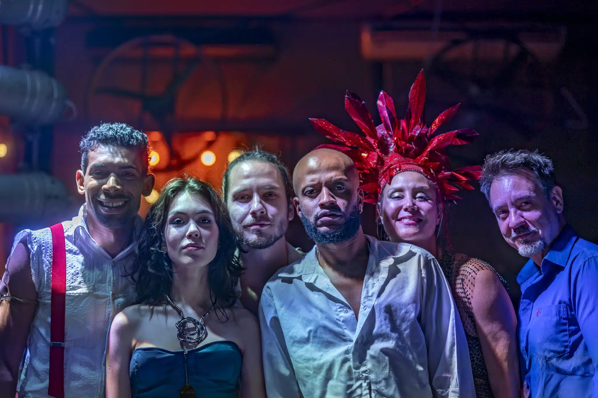 Espetáculo 'Shakespeare Embriagado' no Espaço Manivela e no Coringa Madá revistaprosaversoearte.com - Espetáculo 'Shakespeare Embriagado' no Espaço Manivela e no Coringa Madá