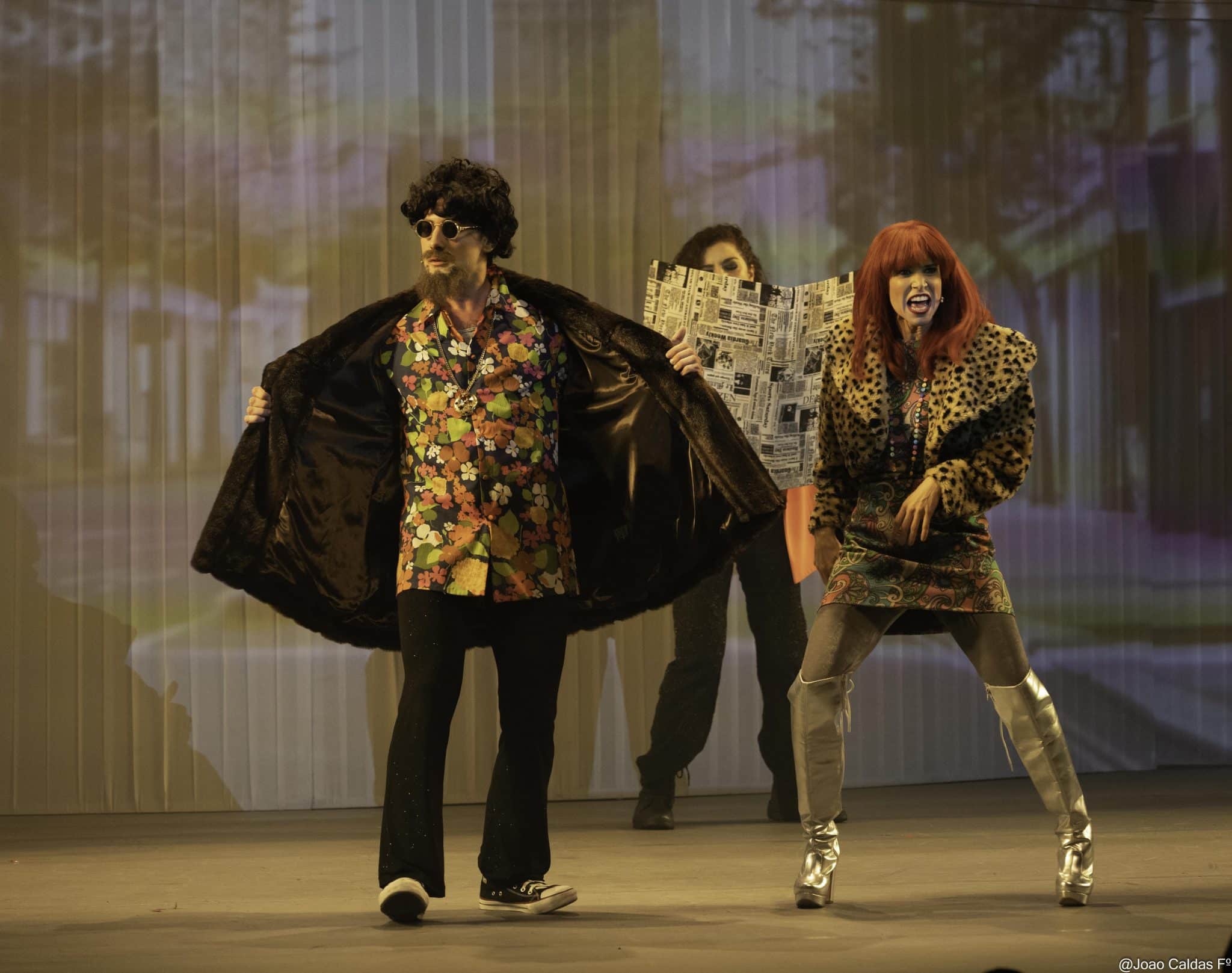 revistaprosaversoearte.com - Espet&aacute;culo 'Rita Lee, Uma Autobiografia Musical', retorna ao Teatro Porto