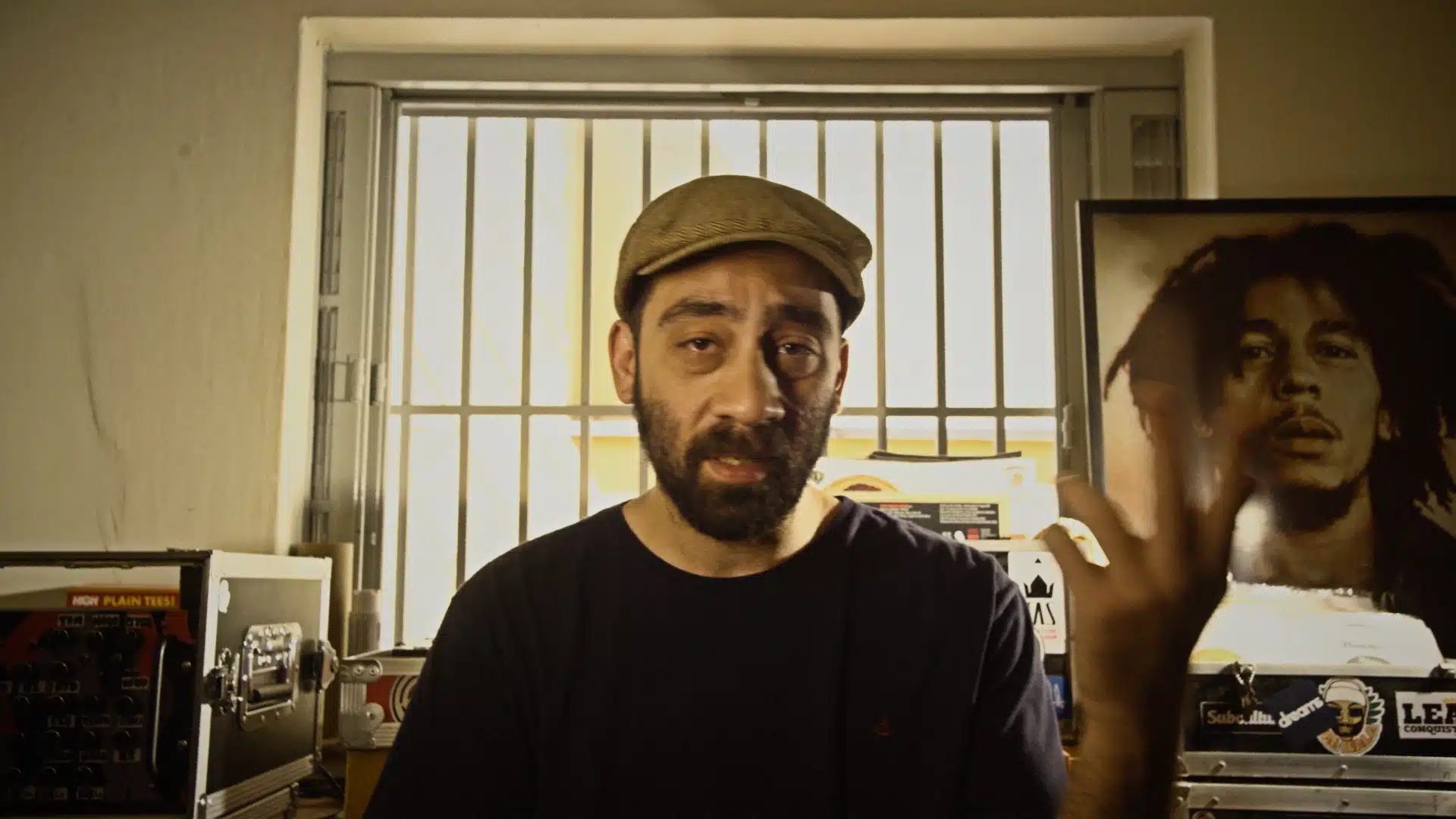 Documentário 'Regional Beat: Uma Antena Parabólica Fincada Na Terra Vermelha' revistaprosaversoearte.com - Documentário 'Regional Beat: Uma Antena Parabólica Fincada Na Terra Vermelha'