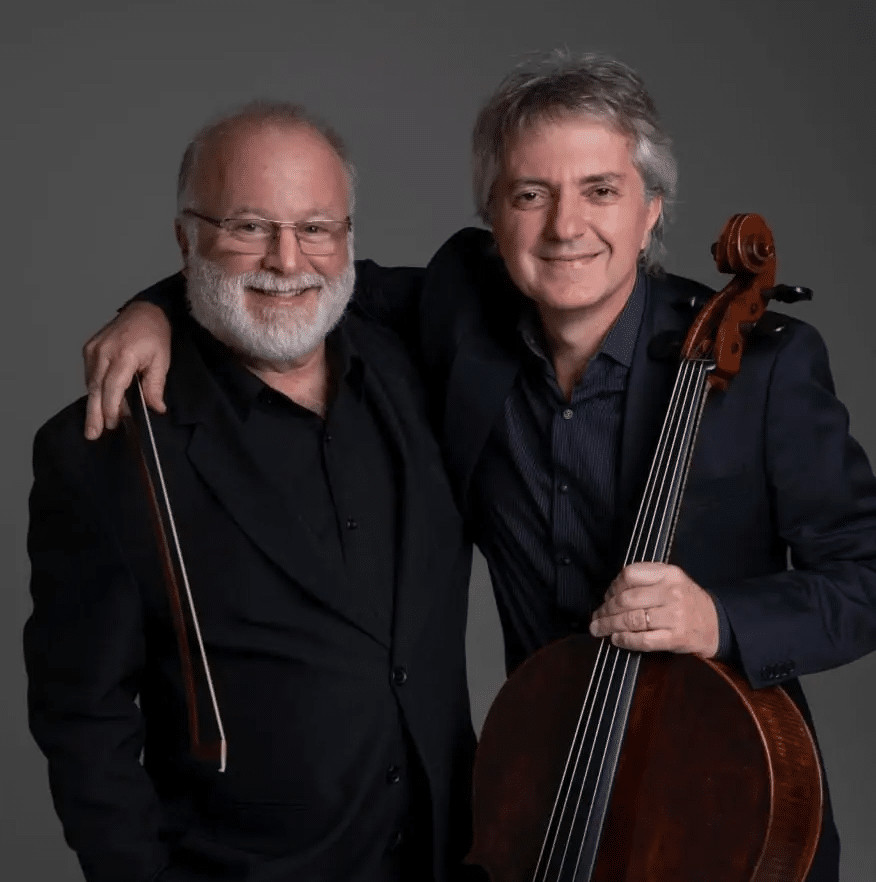 revistaprosaversoearte.com - Hugo Pilger e Ney Fialkow lan&ccedil;am &aacute;lbum 'Figuras de 22'