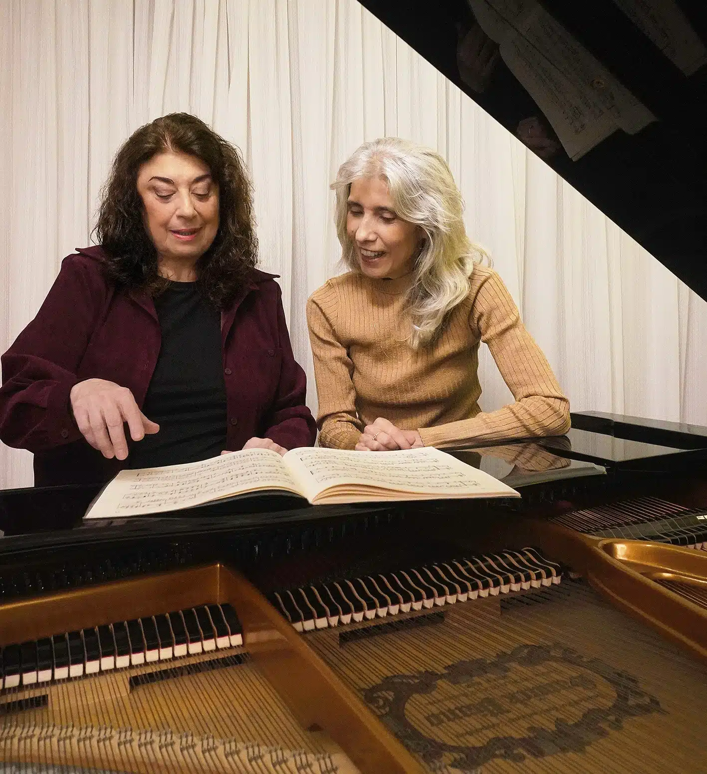 Adélia Issa e Araceli Chacon lançam álbum 'Poemas da Negra e de Macunaíma: Camargo Guarnieri e Mário de Andrade' revistaprosaversoearte.com - Adélia Issa e Araceli Chacon lançam álbum 'Poemas da Negra e de Macunaíma: Camargo Guarnieri e Mário de Andrade'