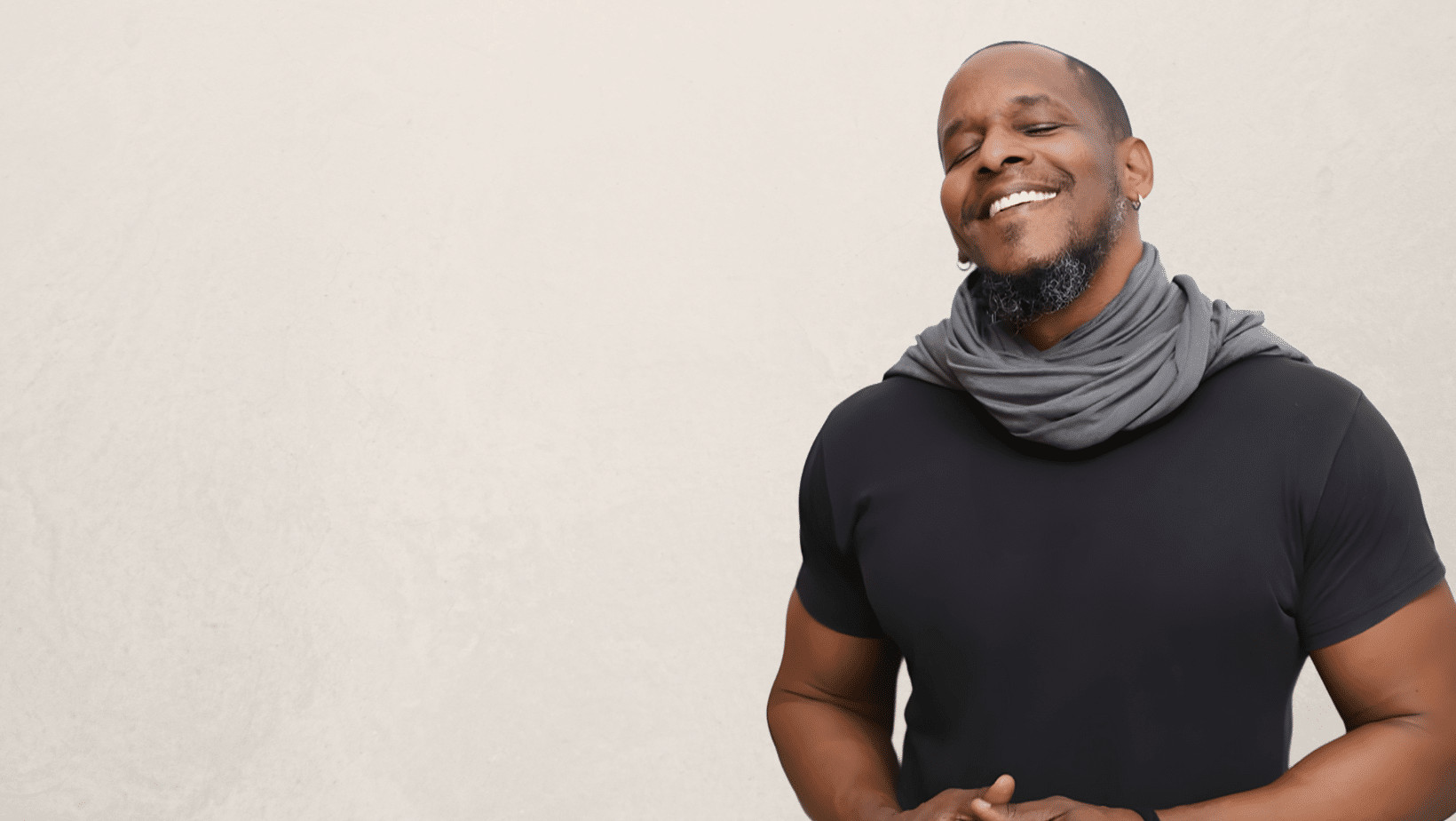 revistaprosaversoearte.com - Alcides Sodr&eacute; apresenta show 'Tantas Can&ccedil;&otilde;es' no Centro da M&uacute;sica Carioca Artur da T&aacute;vola