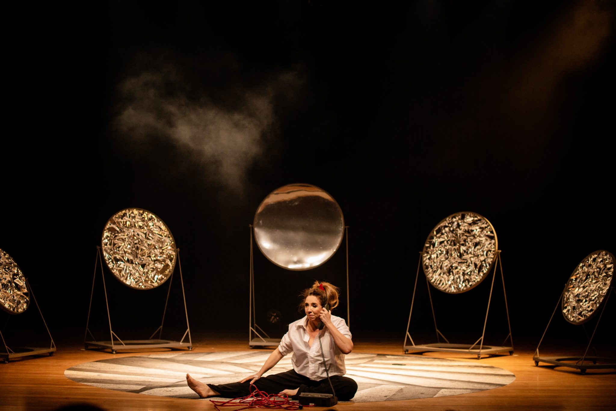 Espetáculo 'Bárbara' com Marisa Orth estreia curta temporada no Teatro Bravos revistaprosaversoearte.com - Espetáculo 'Bárbara' com Marisa Orth estreia curta temporada no Teatro Bravos