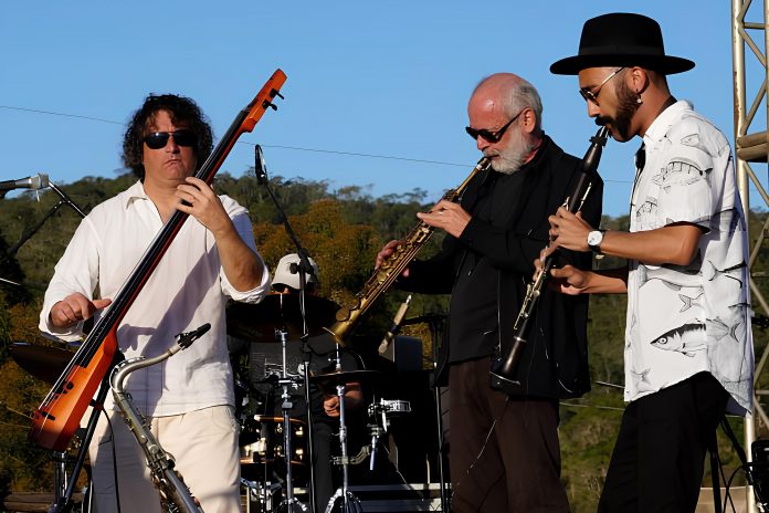 Dudu Lima lança álbum ‘Live in Brazil’