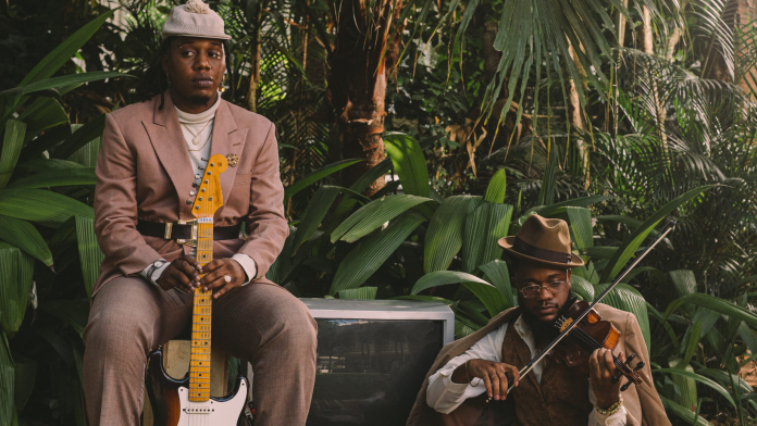 Duo carioca YOÙN se apresenta no projeto “Pôr do Sol” na Casa Museu Eva Klabin