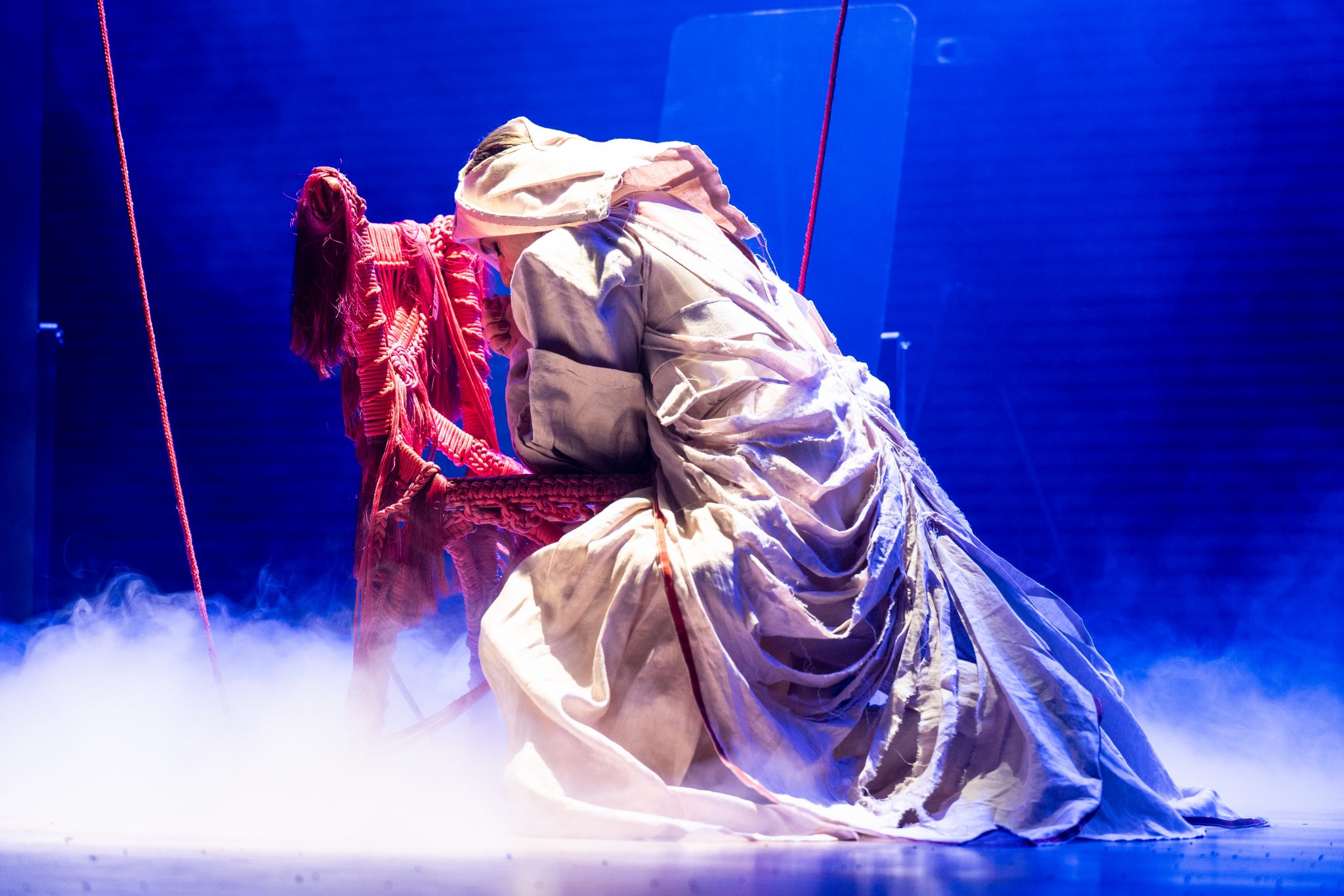 Em cartaz: Espetáculo 'Ânima', com Beth Zalcman no Teatro B32 revistaprosaversoearte.com - Em cartaz: Espetáculo 'Ânima', com Beth Zalcman no Teatro B32
