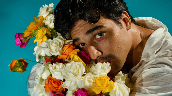 El Pavuna lança álbum ‘Flores e um Poema’