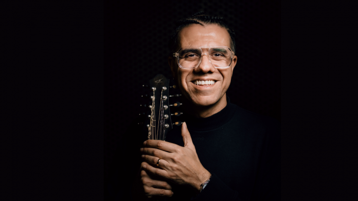 Hamilton de Holanda lança álbum ‘Hamilton de Holanda Trio – Live in NYC’, com participação de Chris Potter