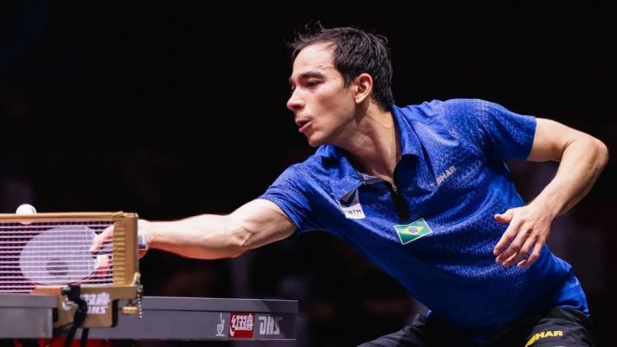 Hugo Calderano fica com prata inédita do mundial de tênis de mesa