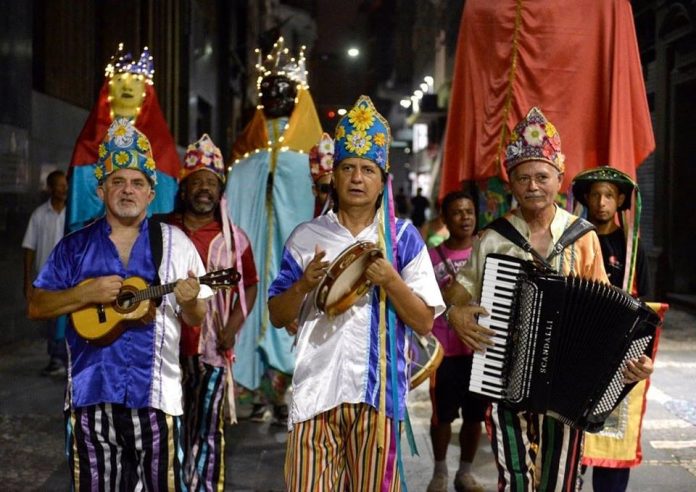 Inimar dos Reis lança ‘Folias & folguedos’, álbum celebra a riqueza das manifestações tradicionais brasileiras