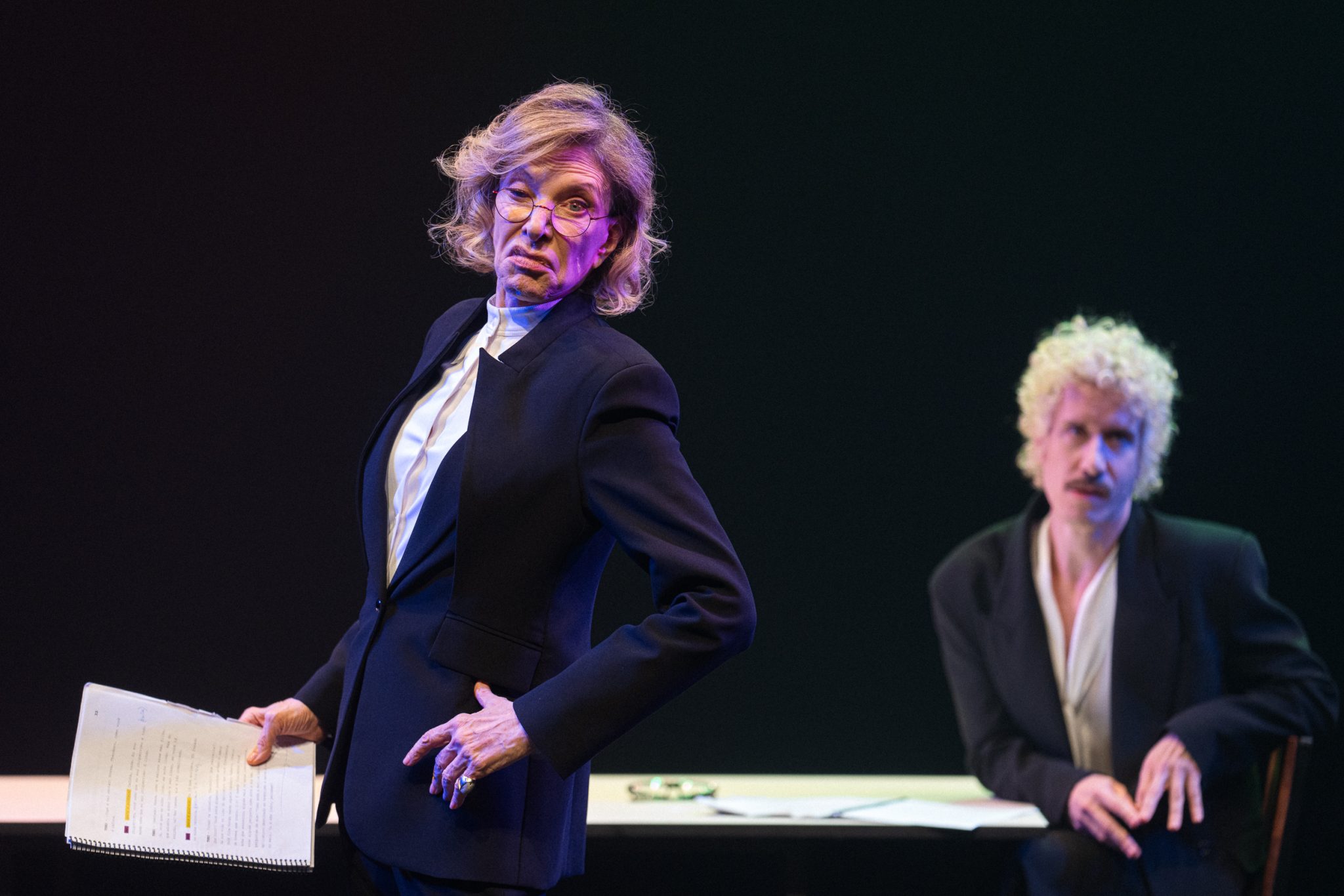 Espetáculo "A Última Entrevista de Marília Gabriela" estreita temporada no Teatro Porto revistaprosaversoearte.com - Espetáculo "A Última Entrevista de Marília Gabriela" estreita temporada no Teatro Porto