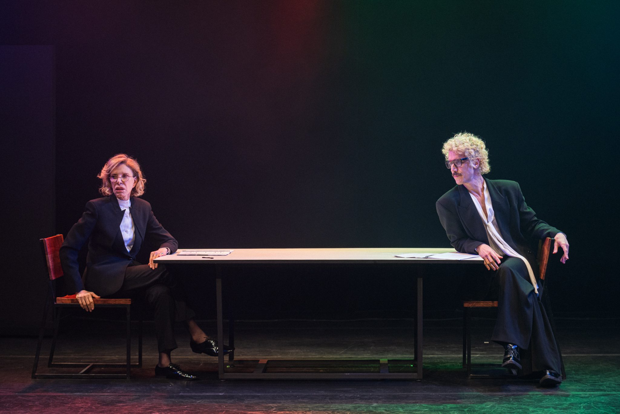 Espetáculo "A Última Entrevista de Marília Gabriela" estreita temporada no Teatro Porto revistaprosaversoearte.com - Espetáculo "A Última Entrevista de Marília Gabriela" estreita temporada no Teatro Porto