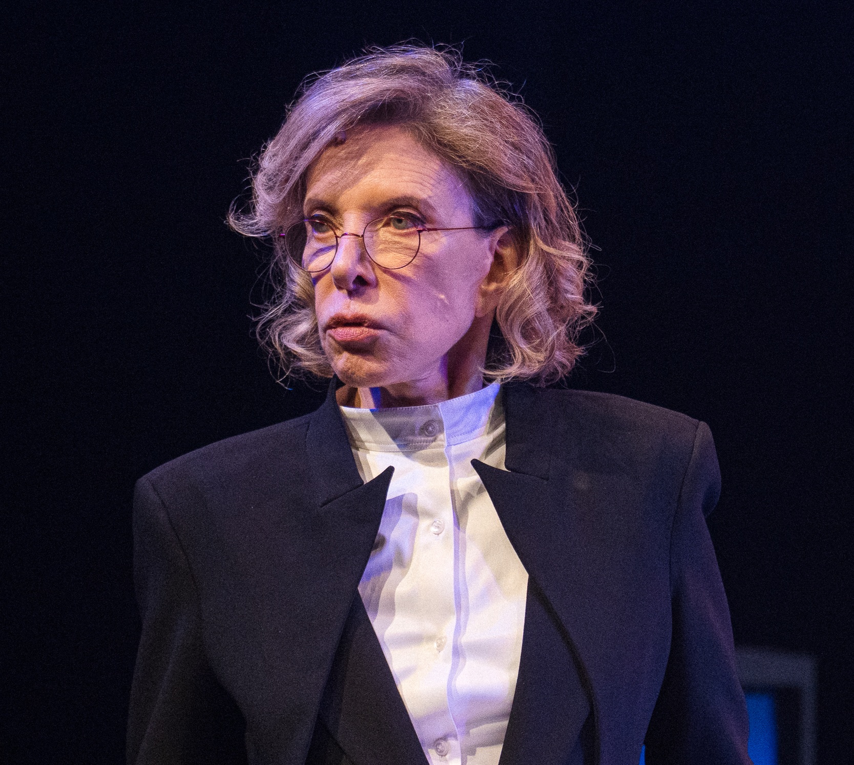 Espetáculo "A Última Entrevista de Marília Gabriela" estreita temporada no Teatro Porto revistaprosaversoearte.com - Espetáculo "A Última Entrevista de Marília Gabriela" estreita temporada no Teatro Porto