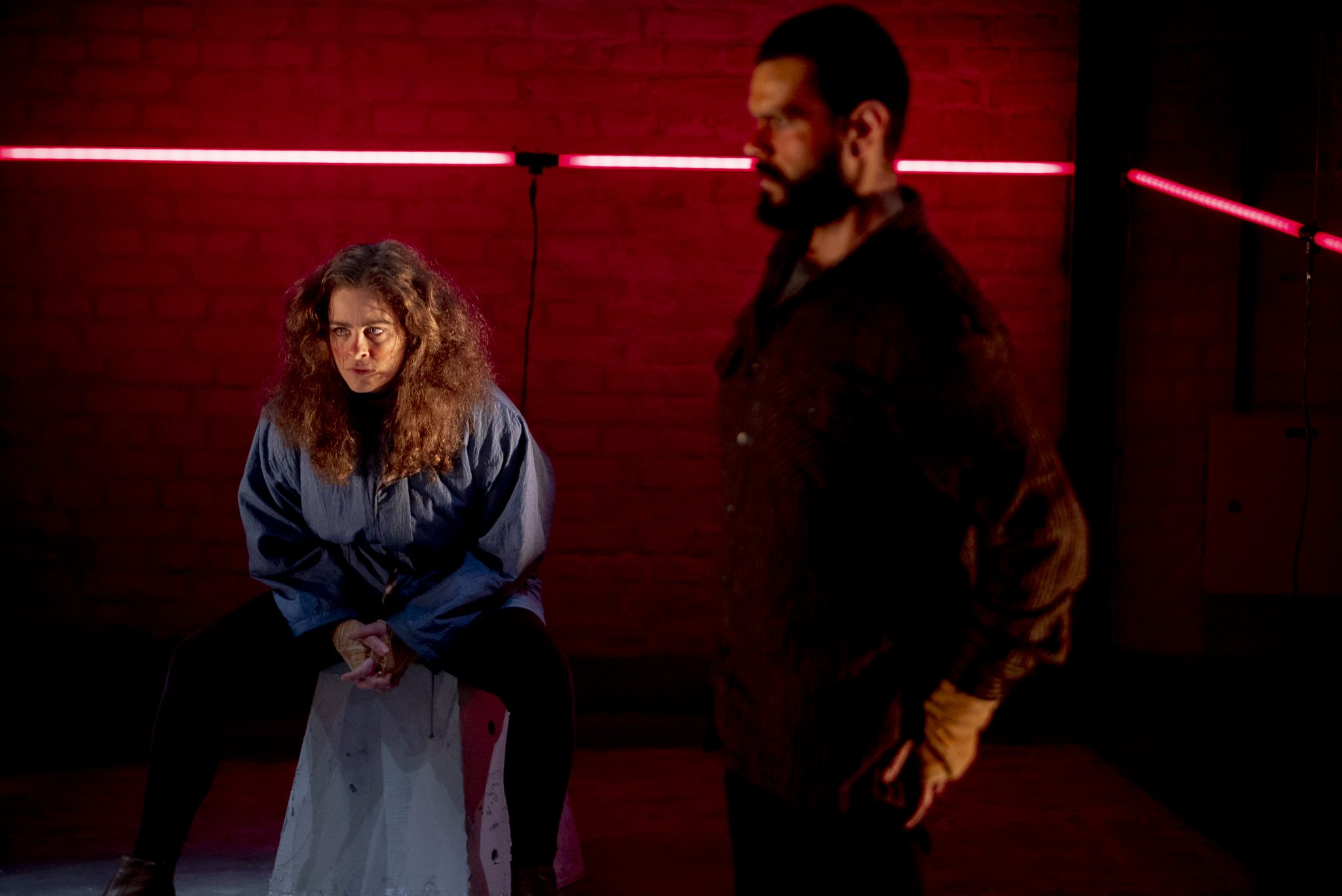Espetáculo 'Onde Vivem os Bárbaros' faz apresentações gratuitas no Teatro Arthur Azevedo revistaprosaversoearte.com - Espetáculo 'Onde Vivem os Bárbaros' faz apresentações gratuitas no Teatro Arthur Azevedo